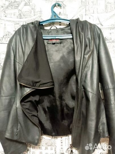 Курка кожаная женская