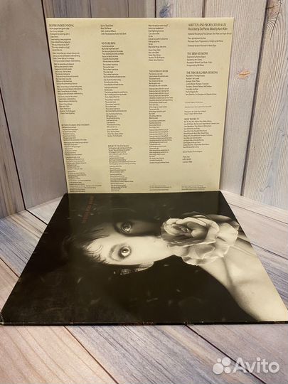 LP-Kate Bush 