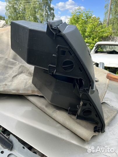 Бардачок для Рено Меган2