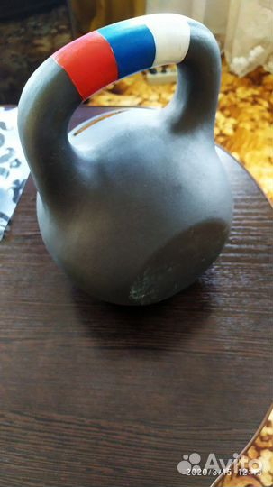 Копилка гиря