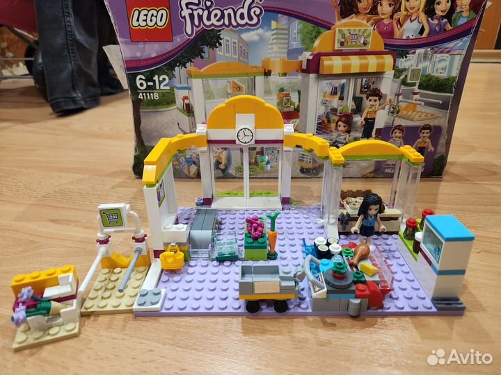 Lego friends