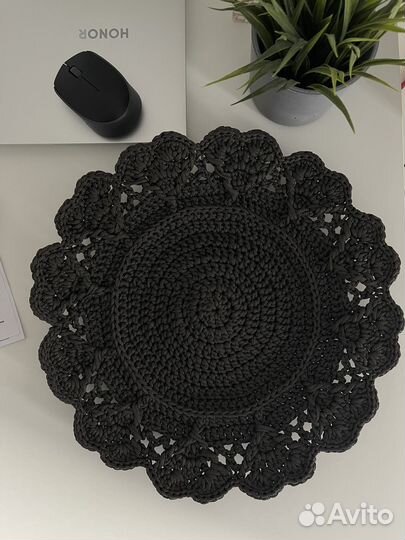 Салфетки сервировочные вязаные