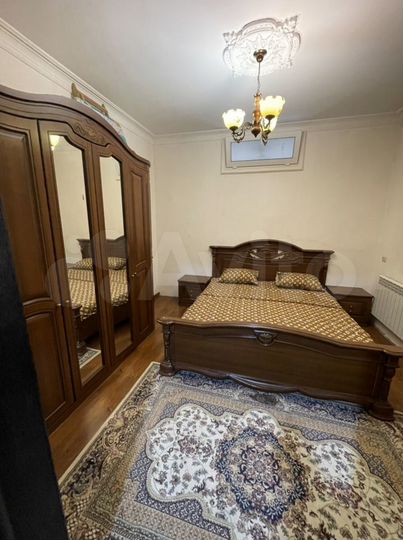 2-к. квартира, 55 м², 1/7 эт.