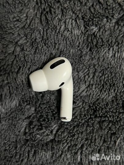 Наушник apple airpods pro правый