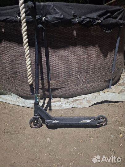 Трюкавой самокат