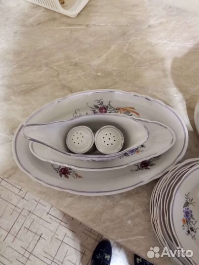 Столовый сервиз новый