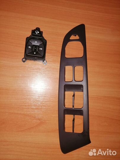 Блок кнопка обогрева руля сидений Hyundai iX35