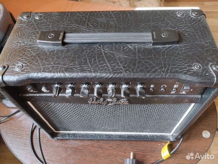 Комбоусилитель для электрогитары