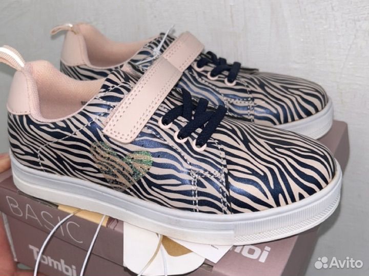 Кеды 30р новые на девочку