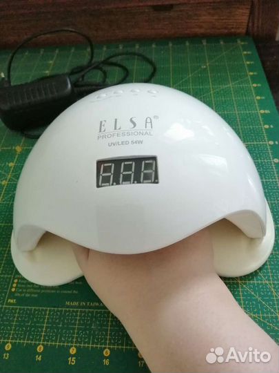 Гибридная лампа для ногтей