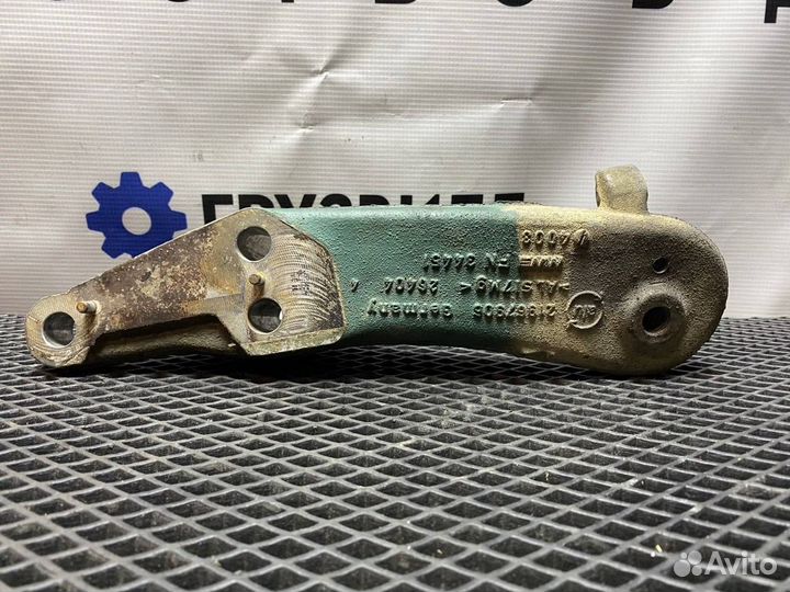 Кронштейн двигателя передний Volvo FH4 21565996