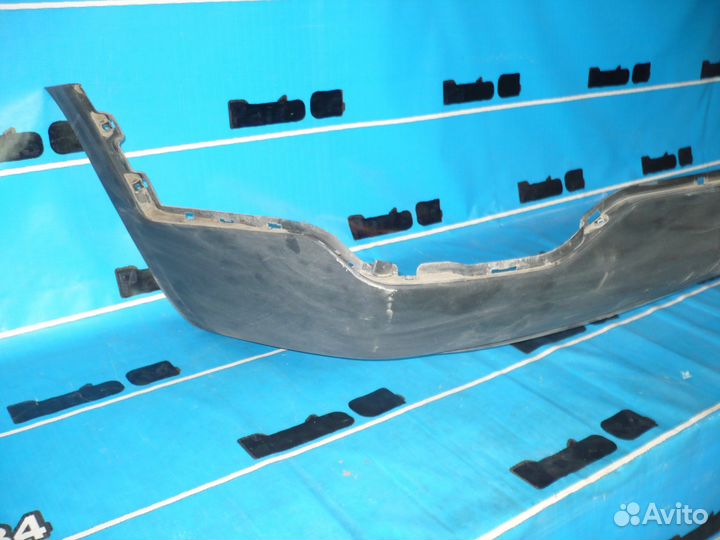 Kia Sorento 2 Спойлер бампера б/у. оригинал