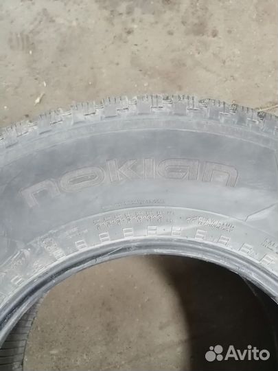 Nokian Tyres Hakkapeliitta 5 SUV 245/70 R16 112