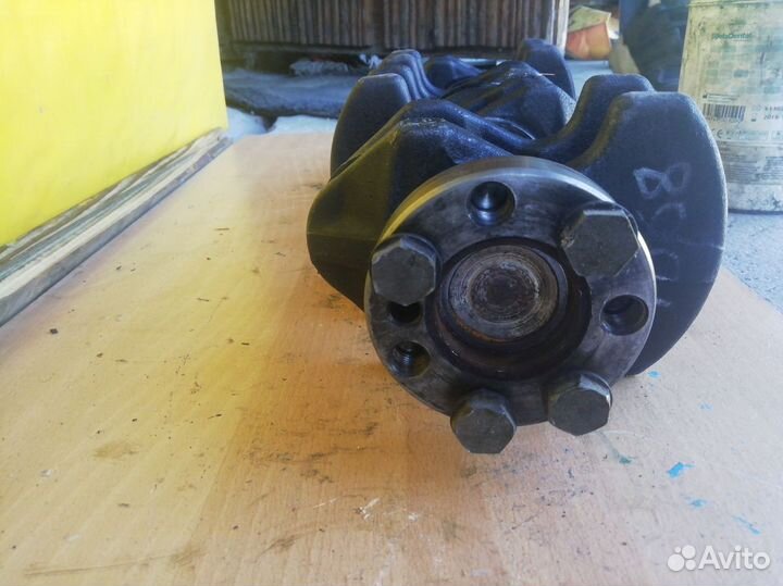 Коленвал Mitsubishi RVR