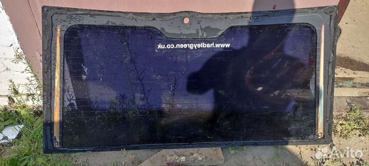 Стекло задней крышки багажника Range Rover L322