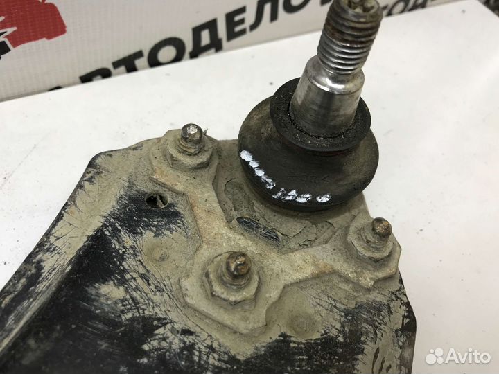 Рычаг подвески передний левый VAG 1j0407157b Jetta