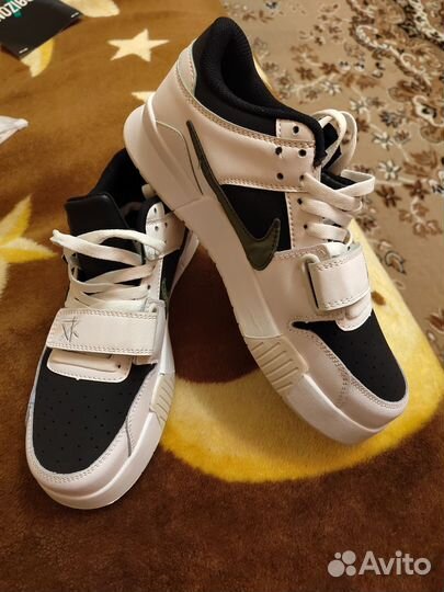 Кроссовки мужские