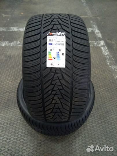 Hankook Winter I'Cept Evo 3 X W330A 315/30 R22 107V
