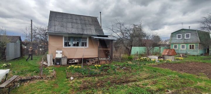 Дача 50 м² на участке 6 сот.