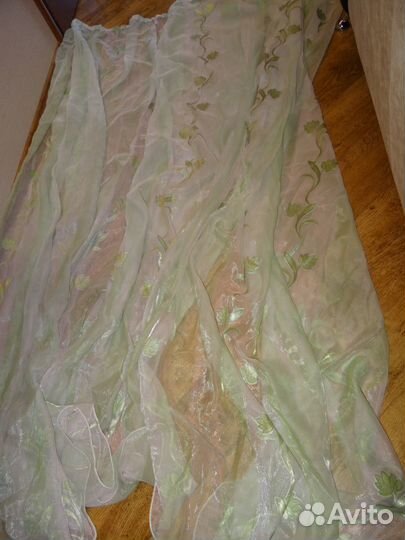 Тюль зеленая