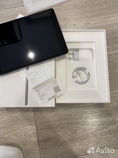 iPad 10.2 64 gb wifi