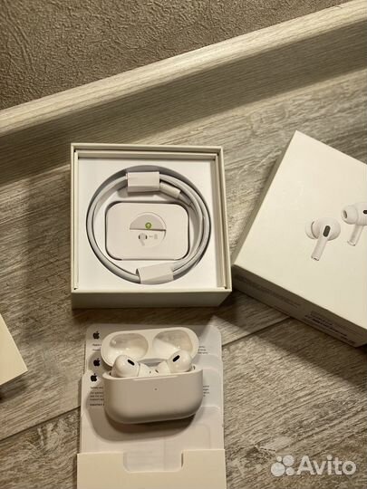 Apple AirPods Pro 2