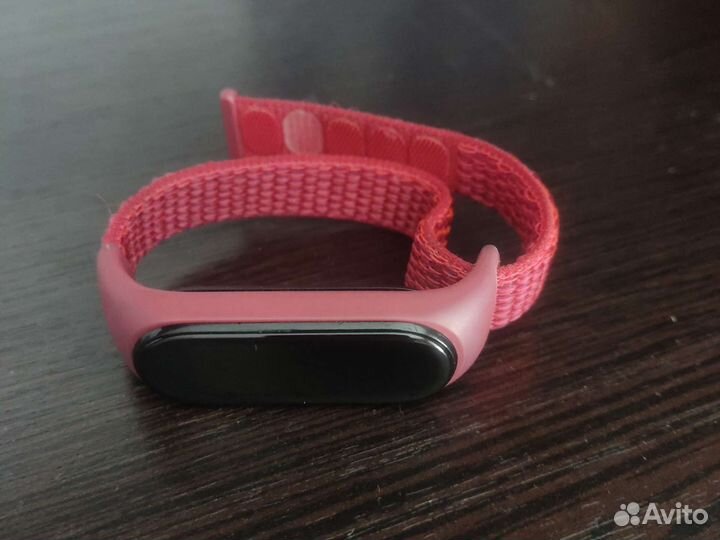 Умный браслет Xiaomi Mi Smart Band 4 Global