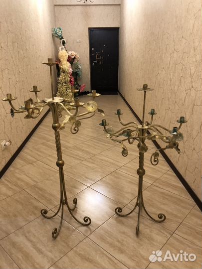 Подсвечники