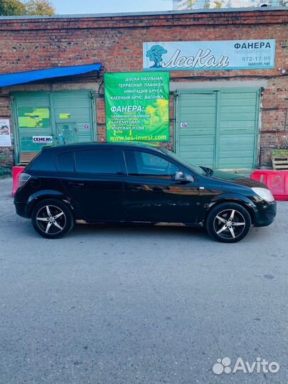 Opel Astra 1.6 МТ, 2011, 232 000 км