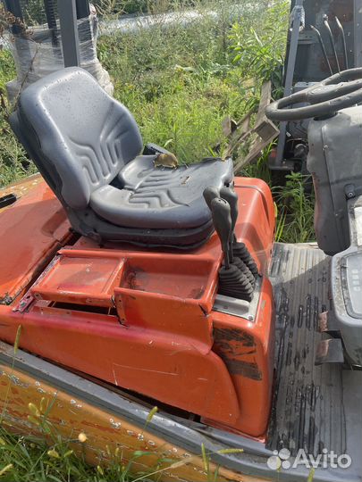 Погрузчик электрический на запчасти BT Toyota