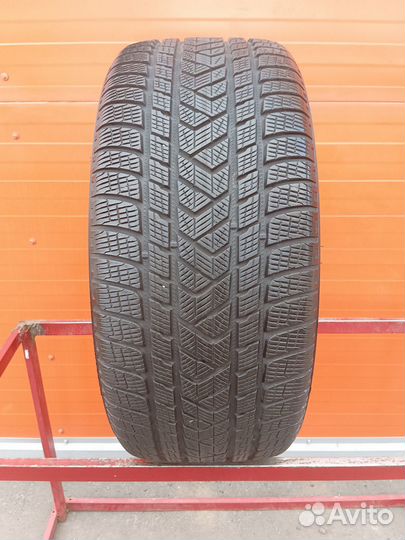 Pirelli Scorpion Winter 275/40 R21 107V