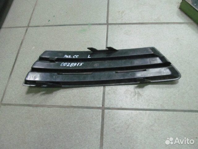 Решетка бампера Volkswagen Passat CC 2008