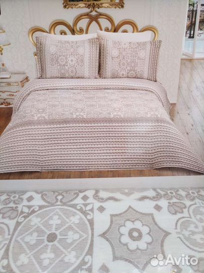 Двухспальное покрывало+наволочки жаккард Турция