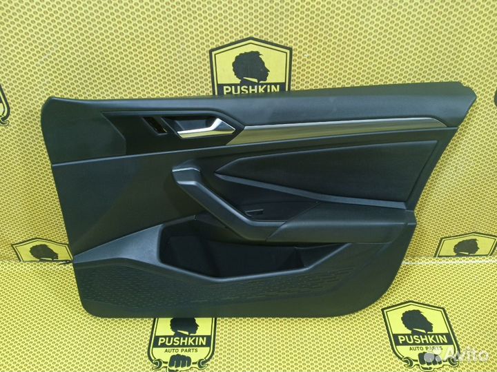 Обшивка двери карта передняя правая Volkswagen