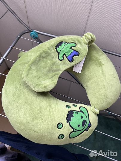 Подушка для шеи и маска для сна Халк Marvel Miniso