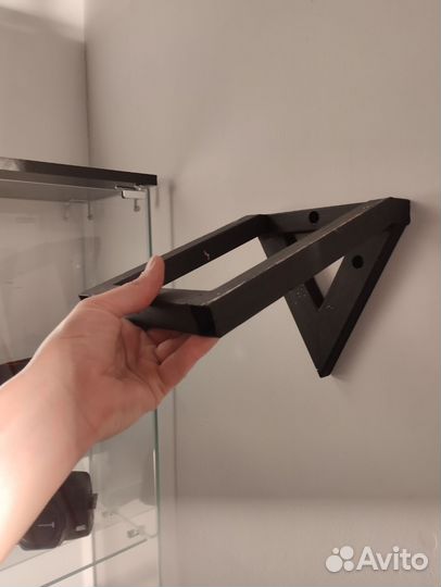 Настенные подставки для акустики