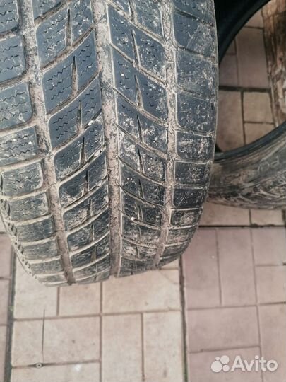 Headway HU907 235/45 R17