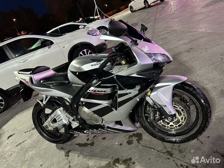 Honda cbr 600 RR