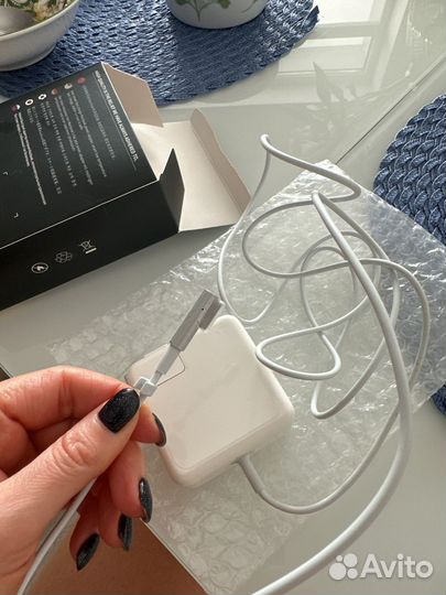Продам новый быстрый одартер питания для Macbook