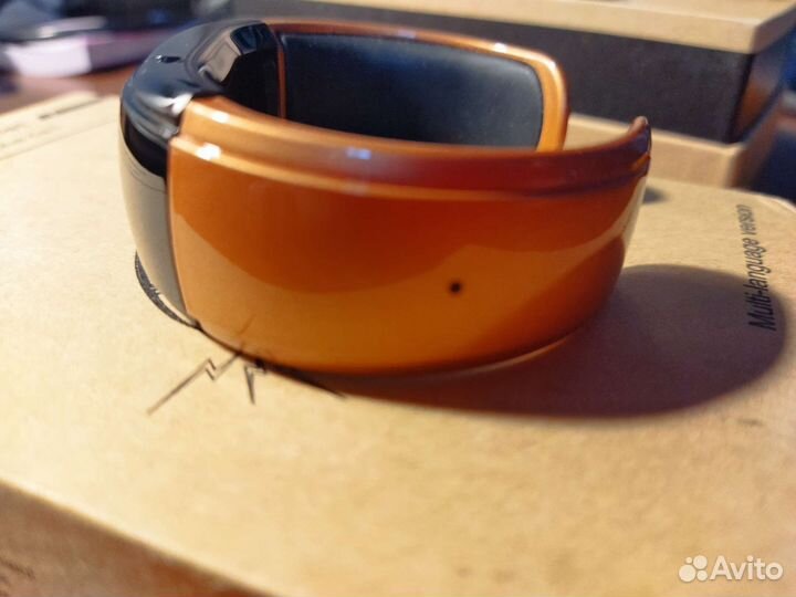 Блютуз браслет