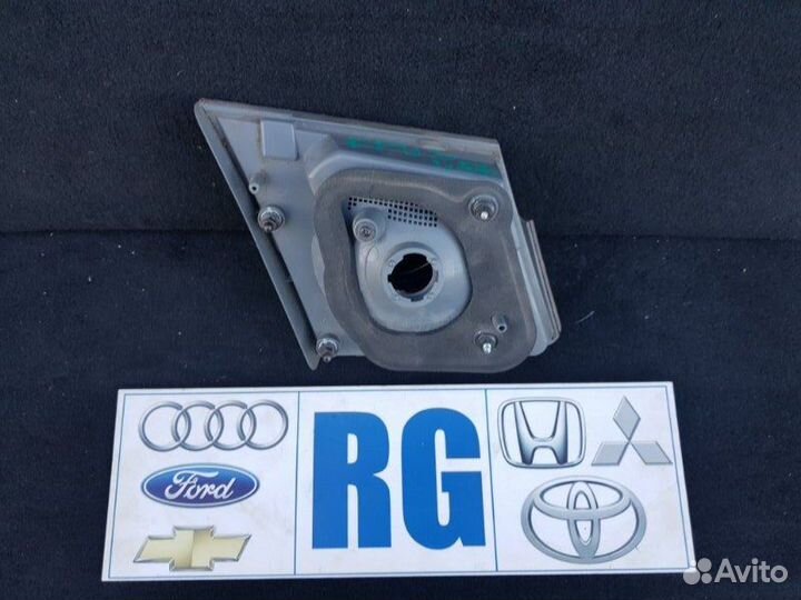 Фонарь крышки багажника правый Chevrolet Cruze