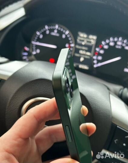 iPhone 13, 128 ГБ