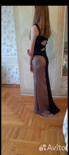 Продаю шикарное вечернее платье