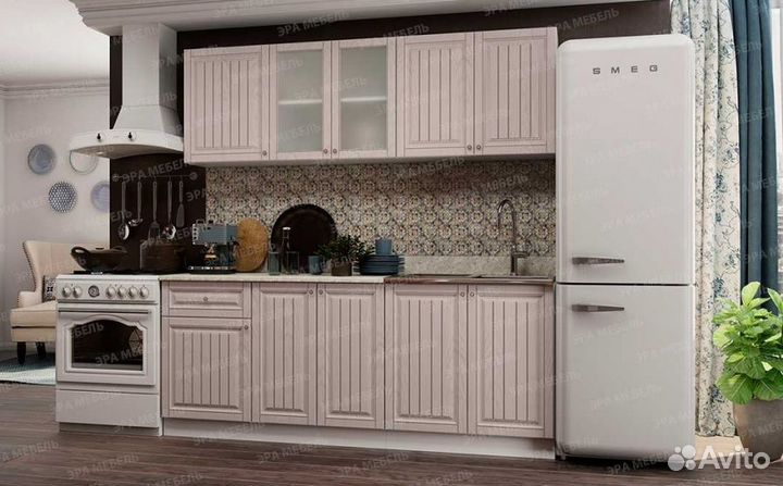 Кухня Хозяюшка 2м новая