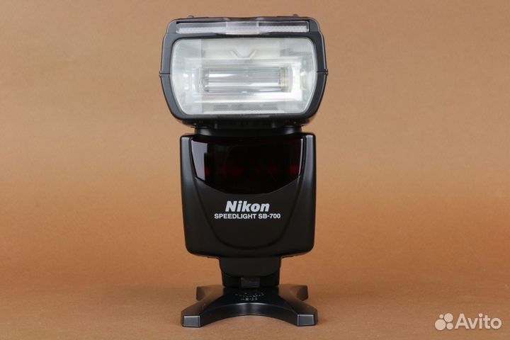 Nikon speedlight sb 700 (id 45844)