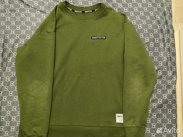 Свитшот unaffected