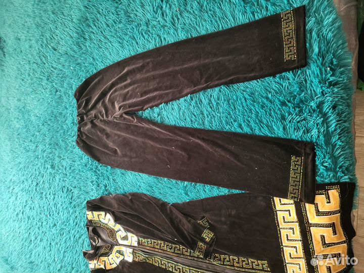 Халат велюровый женский