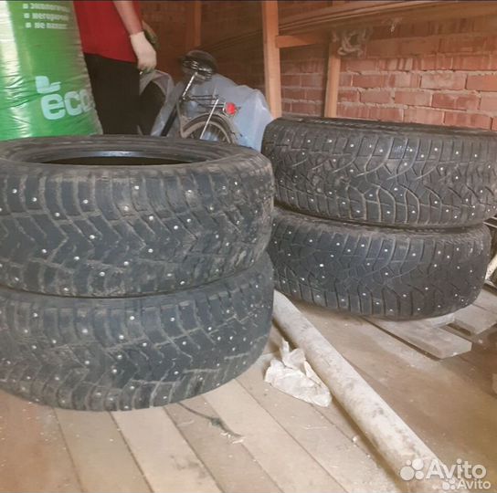 Bridgestone Blizzak Spike-02 265/60 R18 114T