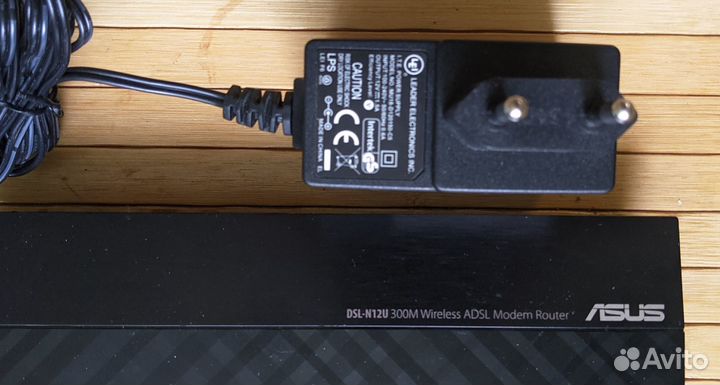 Роутер asus DSL-N12U на запчасти или восстановле