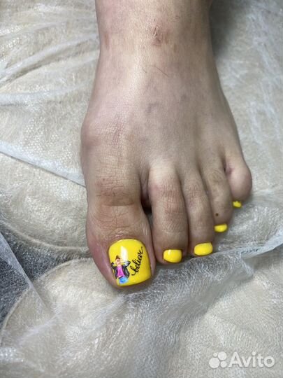 Нужны модели на педикюр